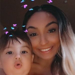 Meet your Posher, Sherry